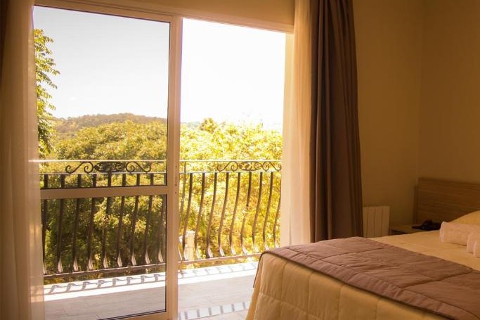 Super Luxo triplo - SKY SERRA HOTEL